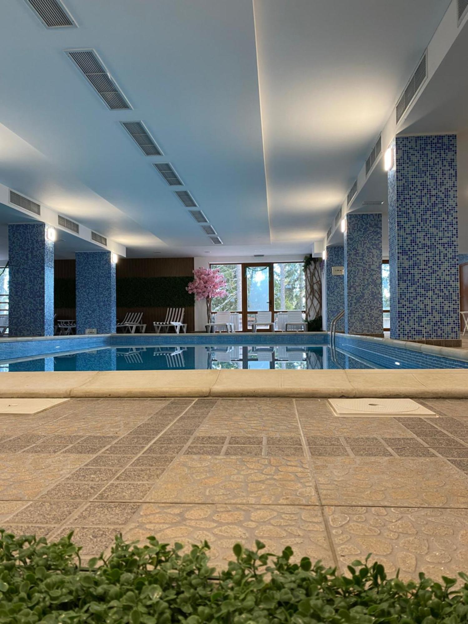 Complex Nero Aparthotel Pamporovo Exterior photo