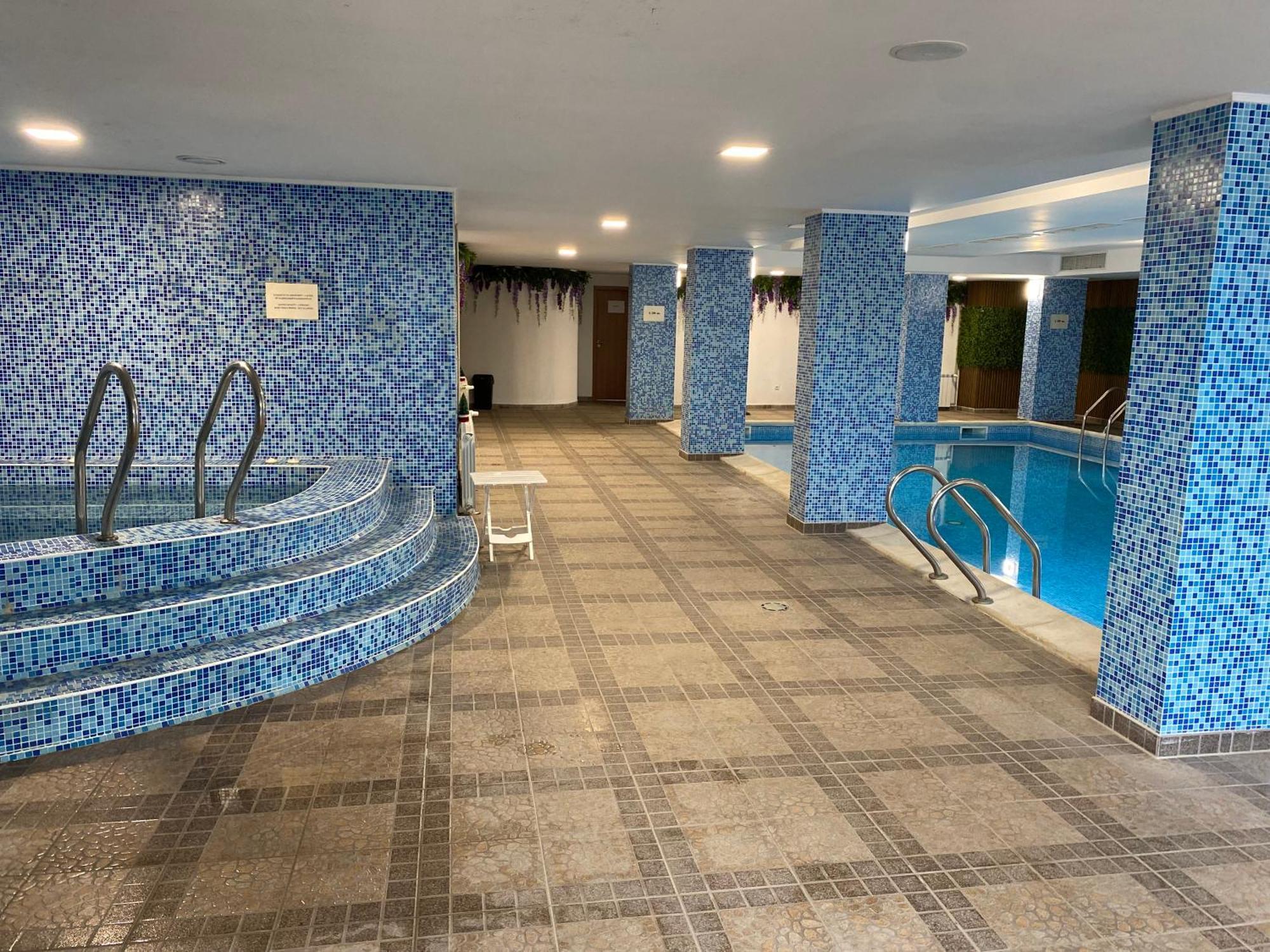 Complex Nero Aparthotel Pamporovo Exterior photo